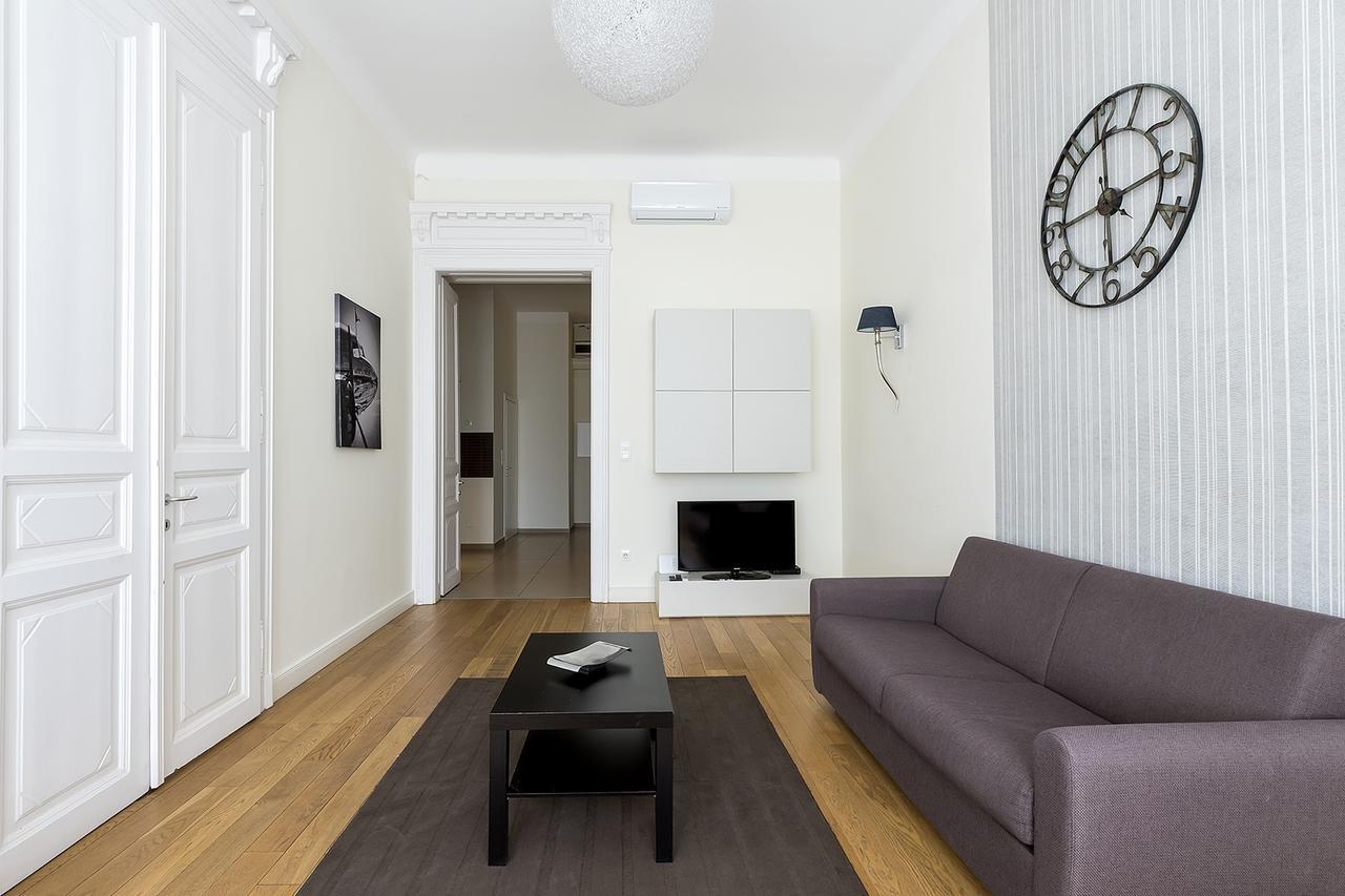 Luxury & Panorama Apartments Budapest Exteriör bild
