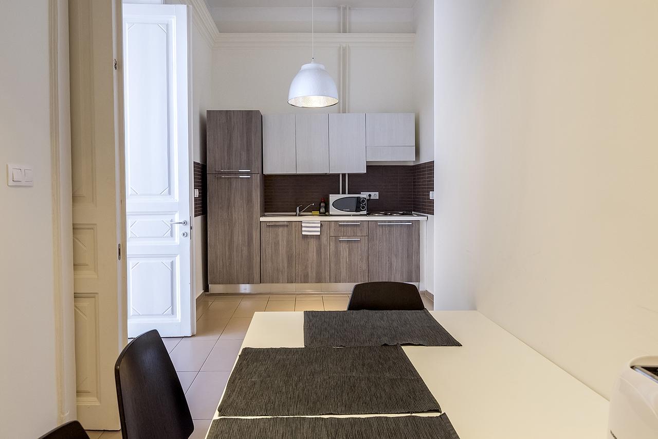 Luxury & Panorama Apartments Budapest Exteriör bild
