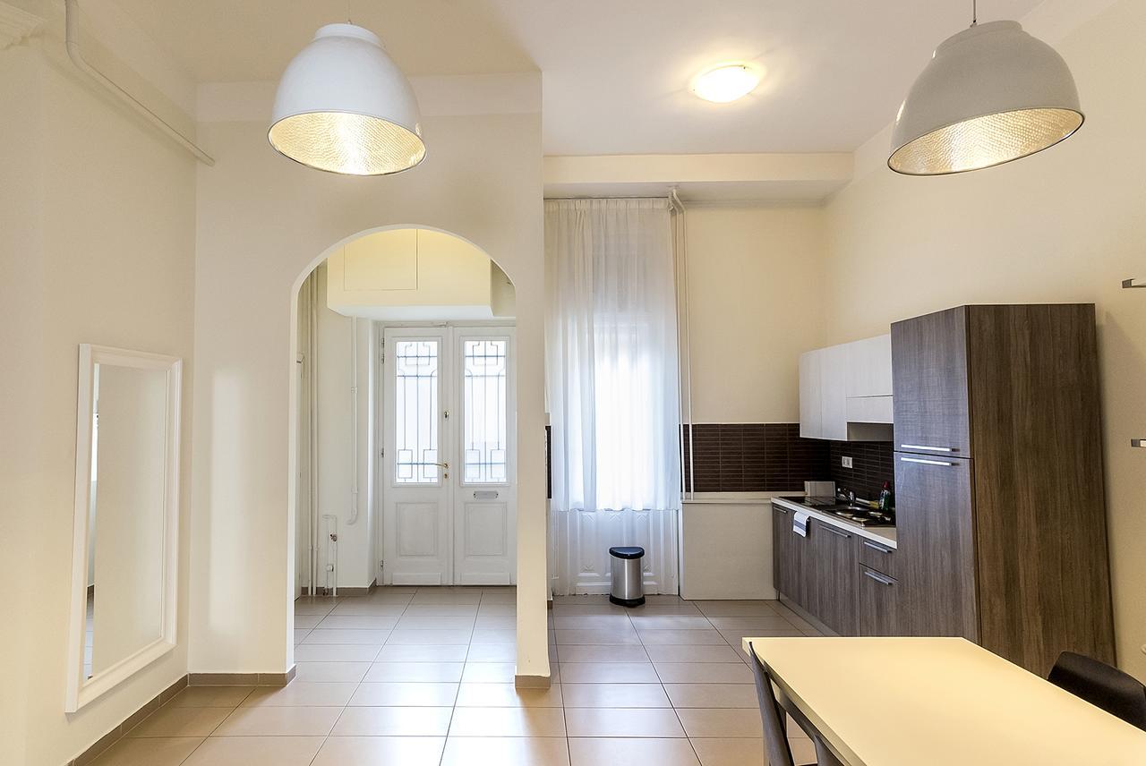 Luxury & Panorama Apartments Budapest Exteriör bild