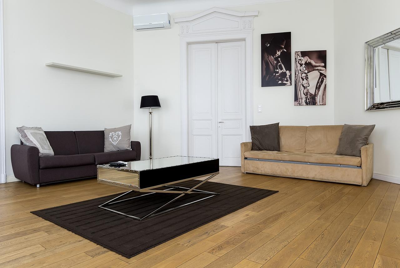 Luxury & Panorama Apartments Budapest Exteriör bild