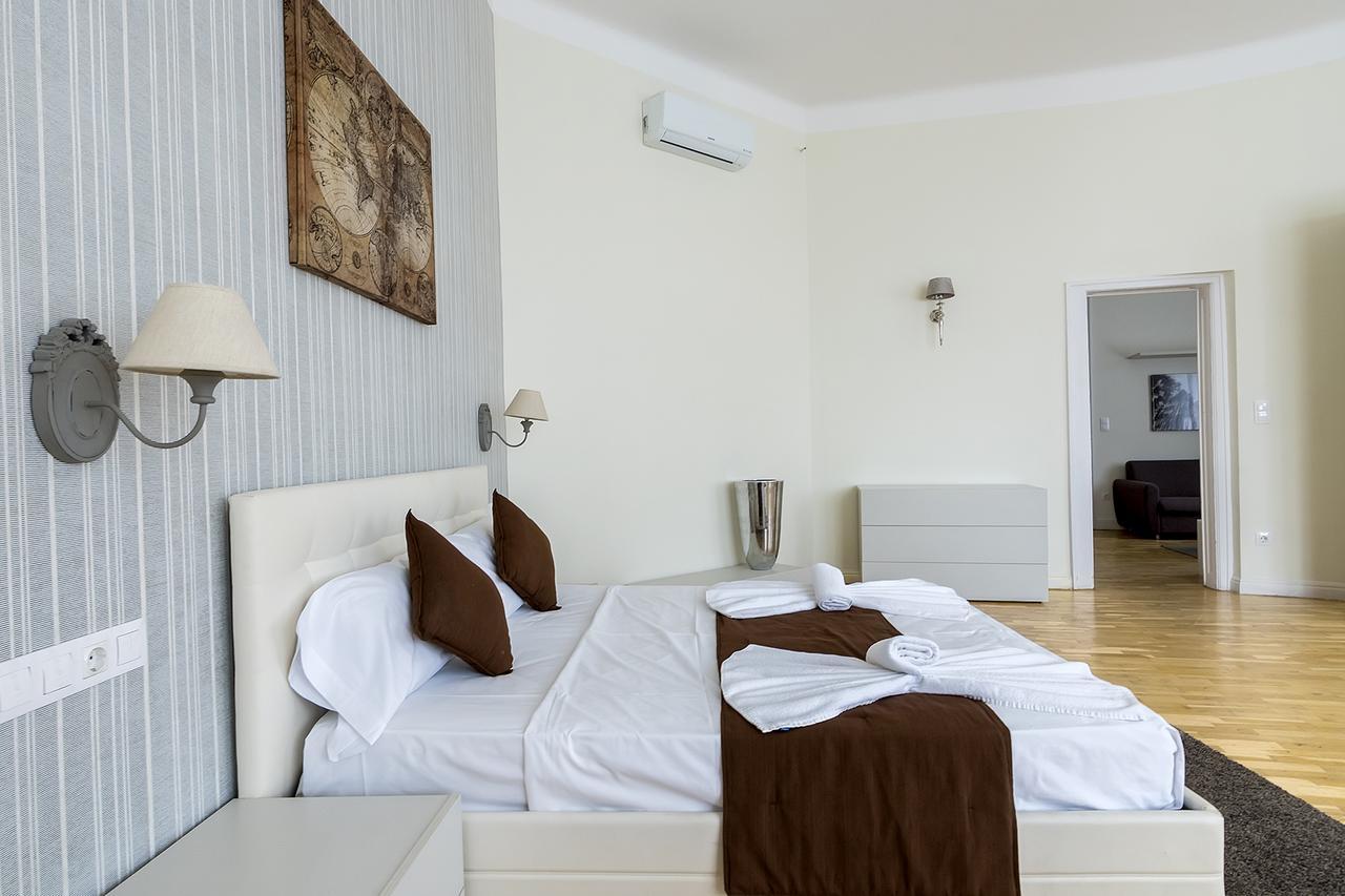 Luxury & Panorama Apartments Budapest Exteriör bild